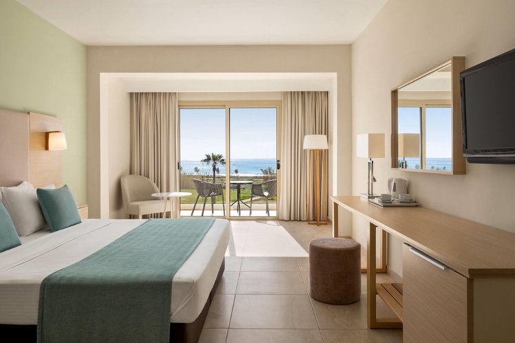 Thalassaki Hotel, Cyprus