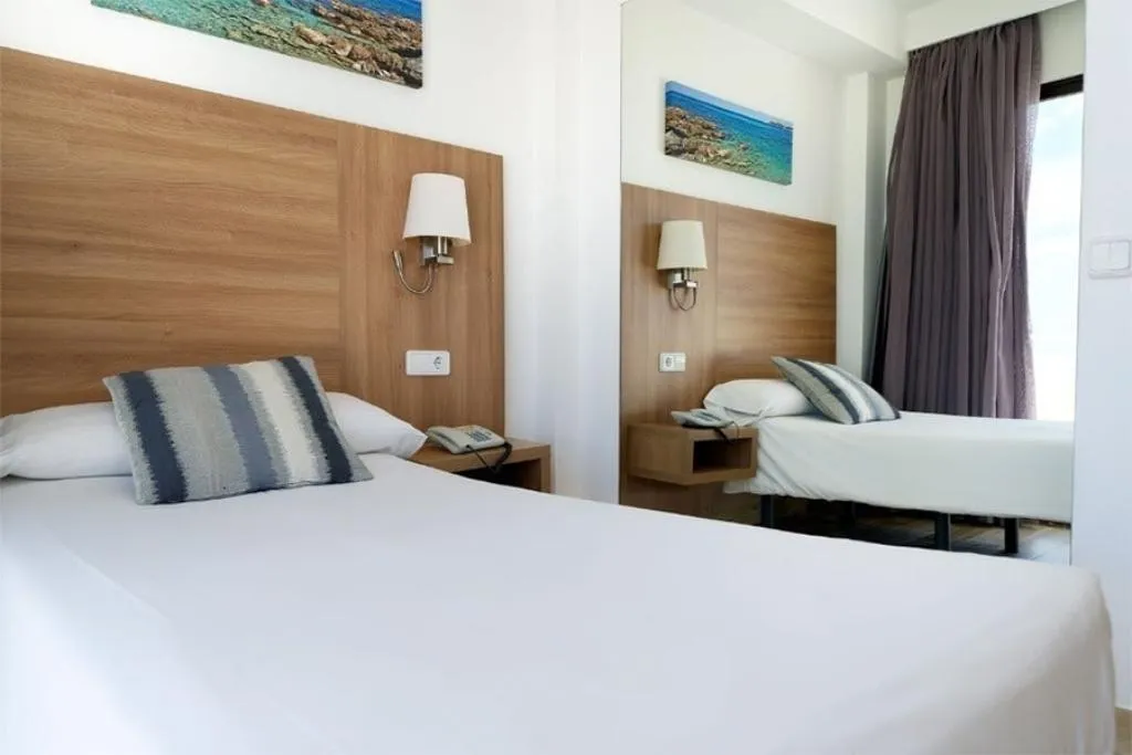 DOUBLE SINGLE USE SEA VIEW Room, R2 Veronica, Majorca