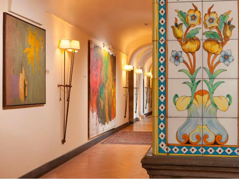 Lobby, San Francesco Al Monte, Naples