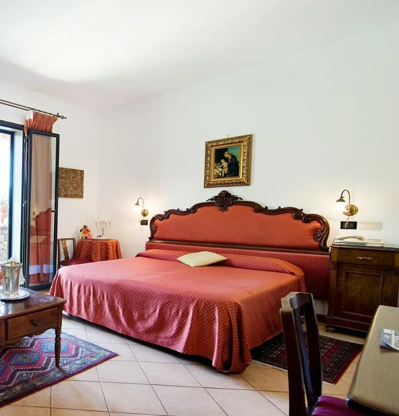 DOUBLE STANDARD Room, Hotel Villa Sonia, Taormina