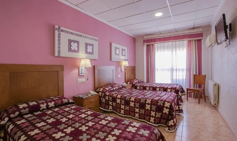 TRIPLE STANDARD Room, Manolo, Costa Blanca