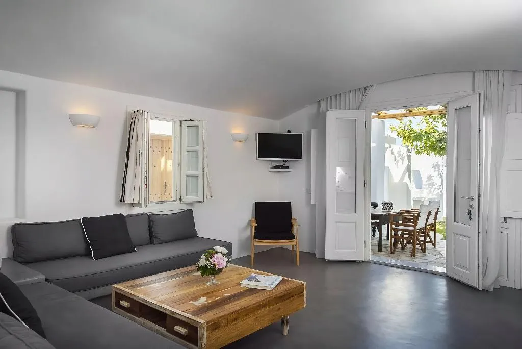 SUITE SEA VIEW WITH PRIVATE POOL Room, Anema Boutique Hotel &Villas Santorini, Santorini
