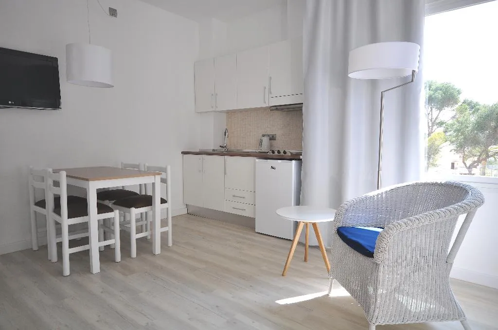 APARTMENT SUPERIOR Room, Houm Plaza Son Rigo, Majorca