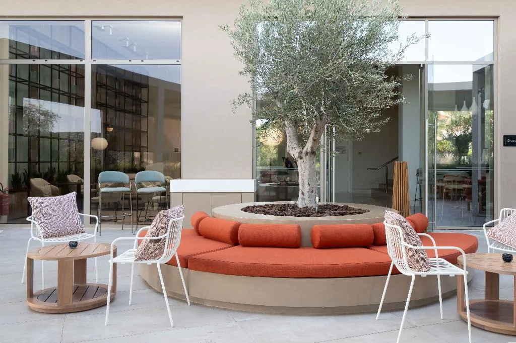 Restaurant, Vincci EverEden, Athens