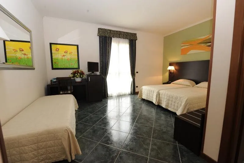 TRIPLE STANDARD Room, Palacavicchi, Rome