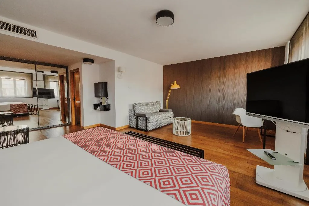 Room, Rafaelhoteles Atocha, Madrid