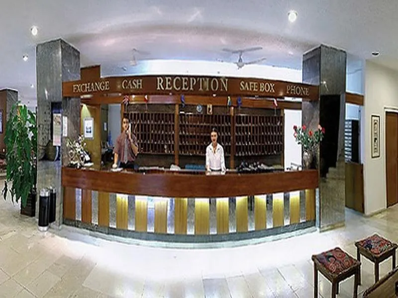 Lobby, Irinna, Kefallinia
