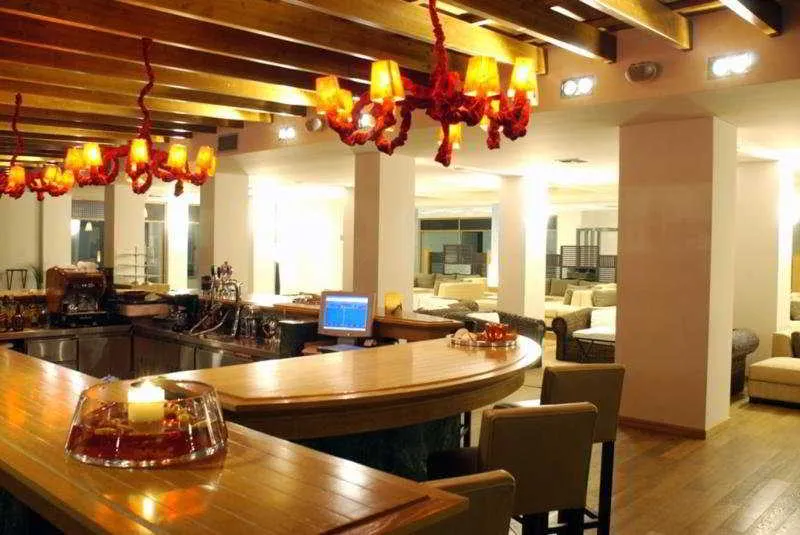 Lobby, Dion Palace, Thessaloniki