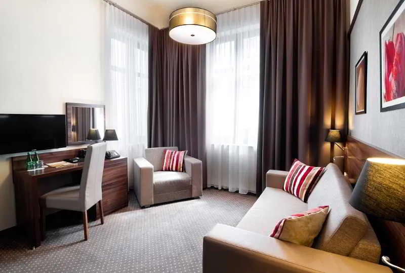 Room, Golden Tulip Krakow City Center, Krakow