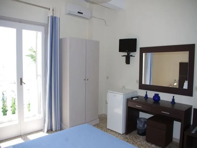 Room, Kamari Blue Boutique Hotel, Santorini