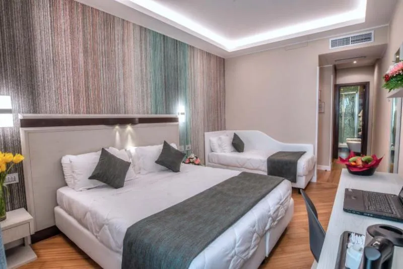 TRIPLE STANDARD Room, Memphis, Rome