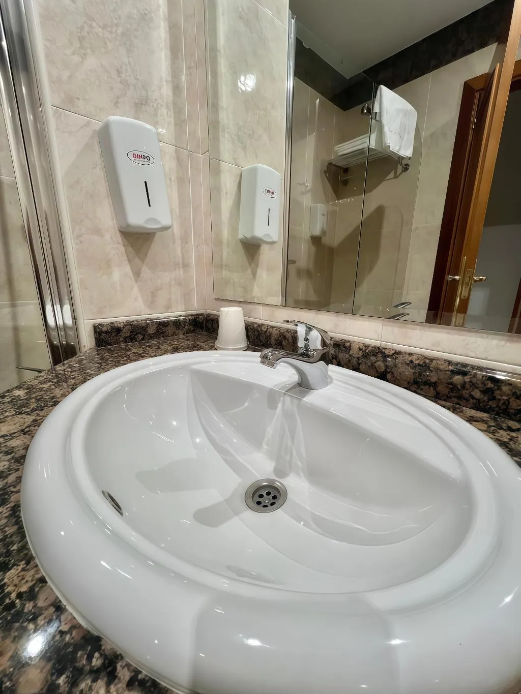 TRIPLE STANDARD Room, Hotel Humanes, Madrid