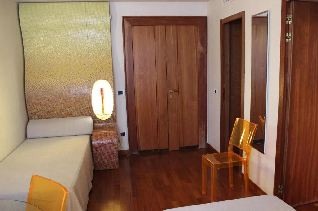Room, Domus Orsoni, Venice