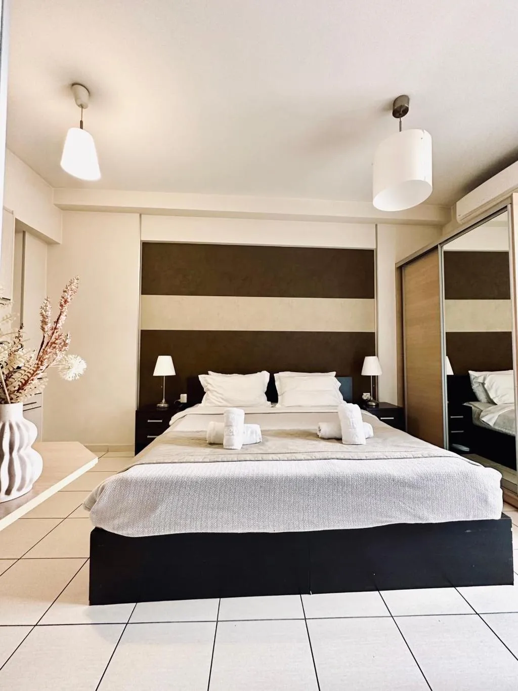 APARTMENT DELUXE Room, Mc Queen, Athens