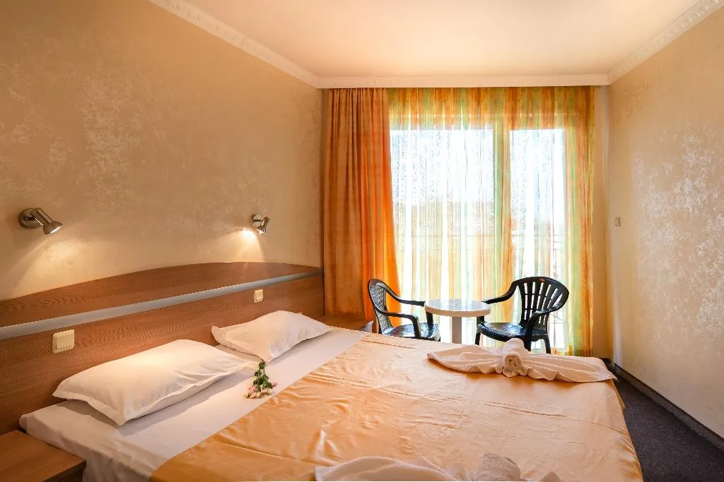 APARTMENT STANDARD Room, Zeus, Bourgas