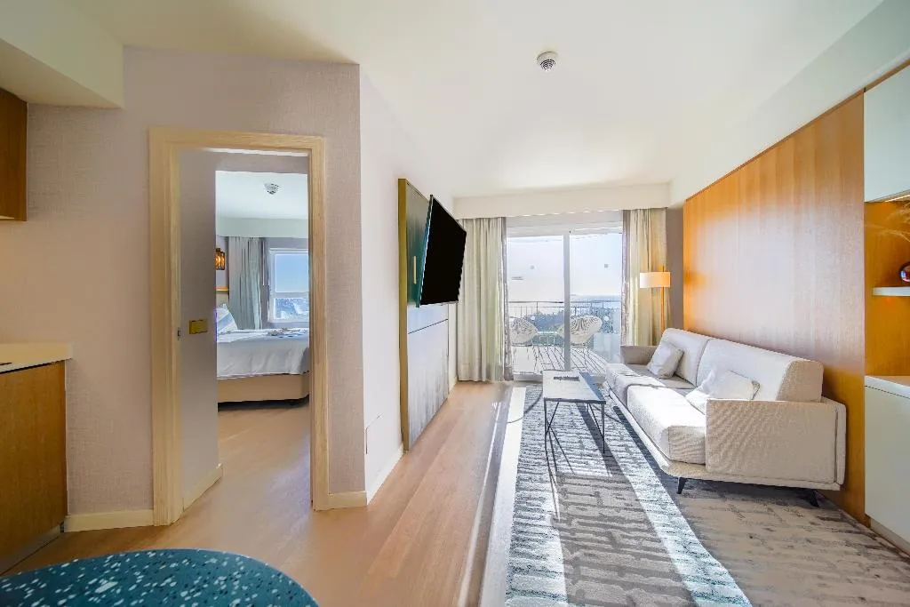 SUITE SEA VIEW Room, Hilton Mallorca Galatzo, Majorca