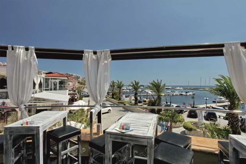 Bar, Dolphin, Bourgas