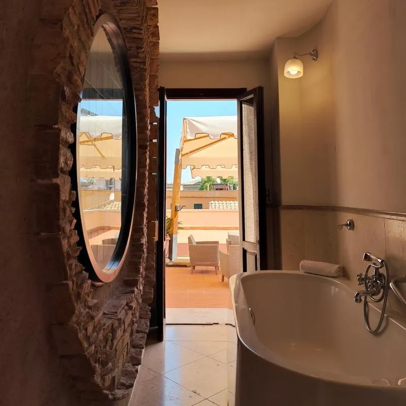 SUITE PREMIER Room, Donna Camilla Savelli - VRetreats, Rome