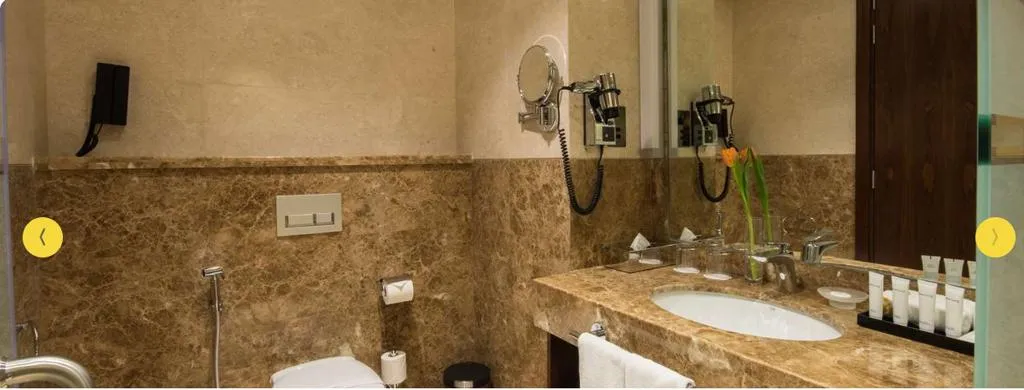 TWIN STANDARD Room, Golden Tulip Media Hotel, Dubai