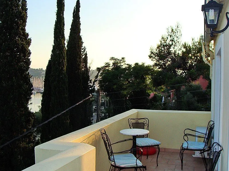 Terrace, Alexandros&Gerekos, Corfu