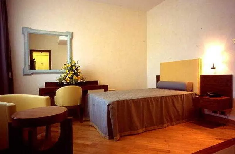 SINGLE STANDARD Room, Solofra Palace, Naples