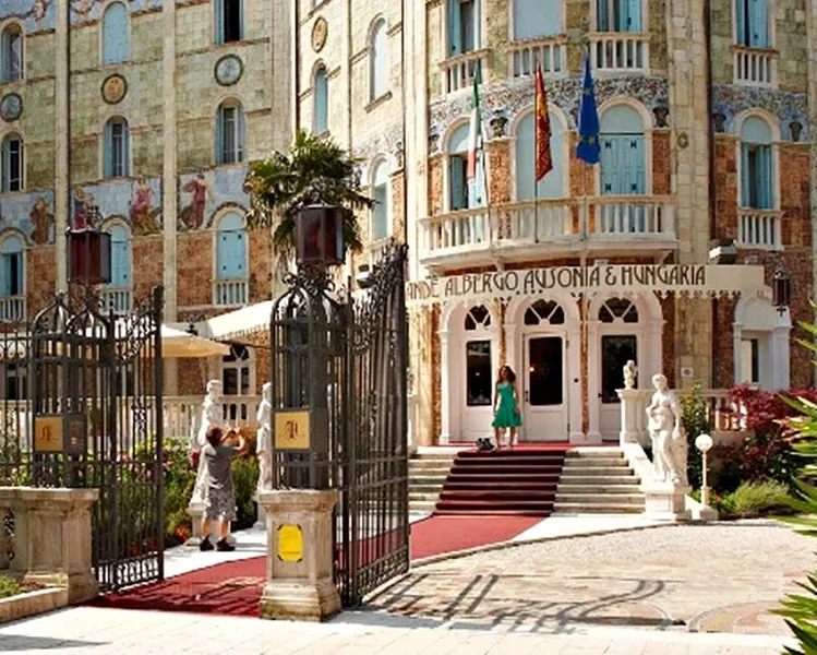 General view, Ausonia Hungaria, Venice