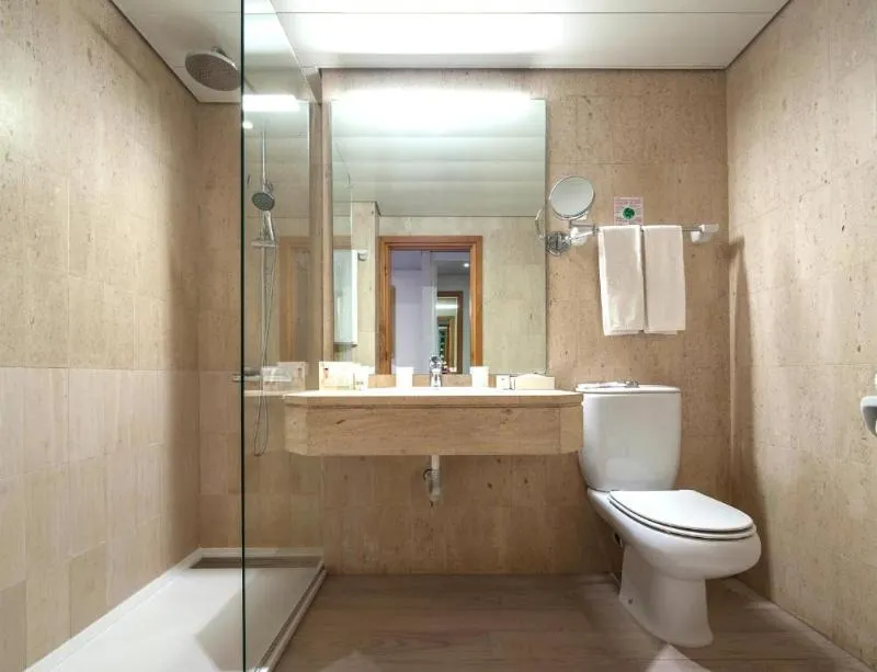 Double or Twin STANDARD Room, Dom Pedro Marina, Algarve