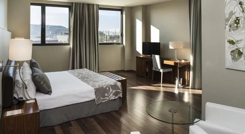DOUBLE SINGLE USE SUPERIOR Room, Catalonia Ramblas, Barcelona