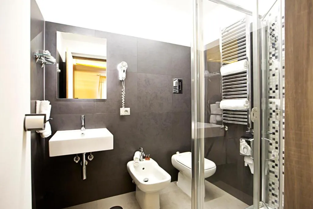 DOUBLE SUPERIOR Room, Hotel Tiro A Volo, Naples