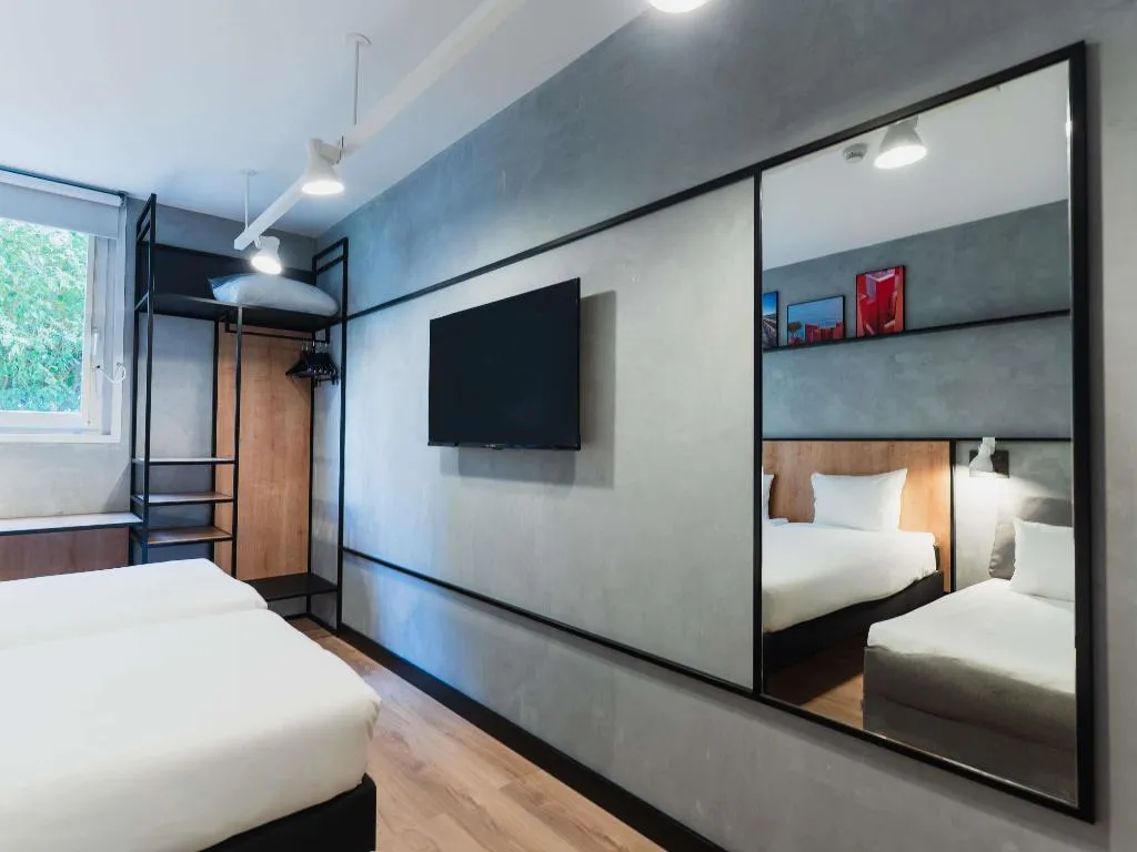 TWIN STANDARD Room, Ibis Alicante, Costa Blanca
