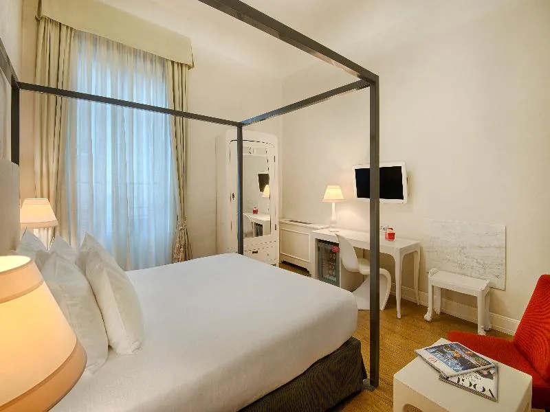 DOUBLE PREMIUM Room, Porta Rossa Hotel Firenze Colbert Collection, Florence