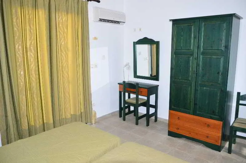 STUDIO STANDARD Room, Koukounaries Studios, Kefallinia