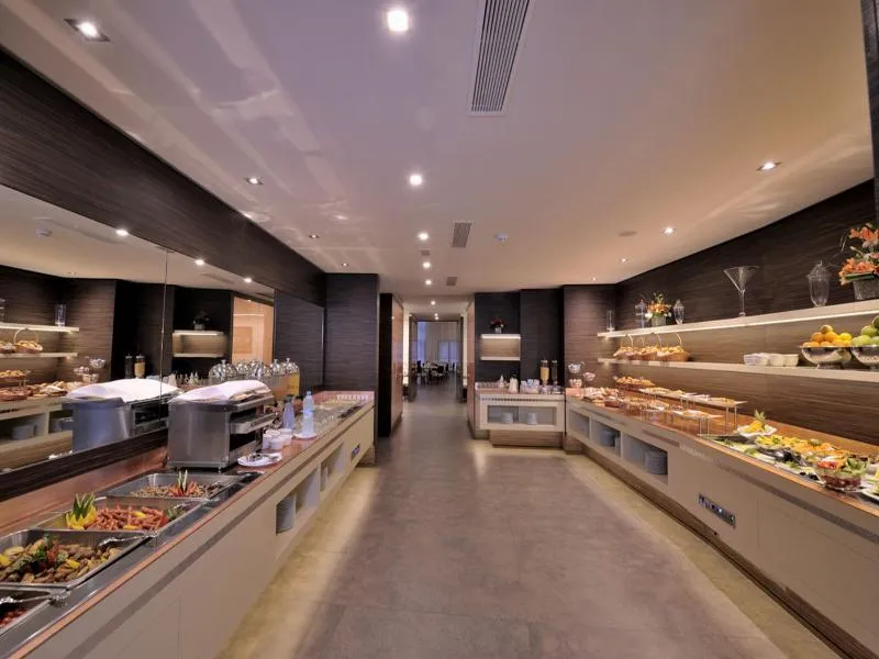 Restaurant, Kenzi Sidi Maarouf Hotel, Casablanca