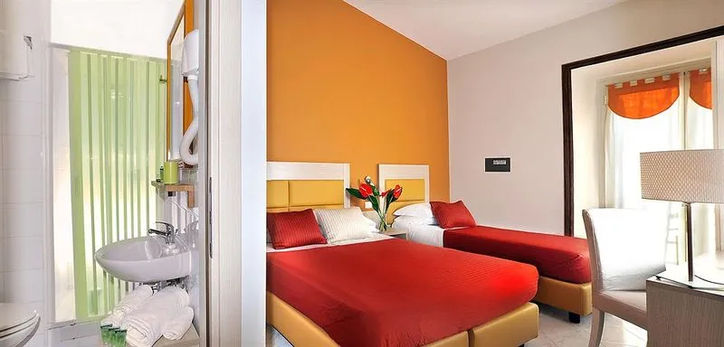 TRIPLE STANDARD Room, Hotel Scott House, Rome