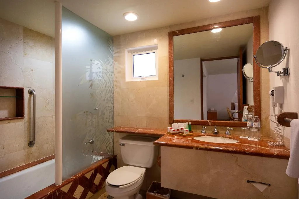 FAMILY ROOM OCEAN VIEW Room, Sunset Fishermen Beach Resort Playa Del Carmen, Cancun Area