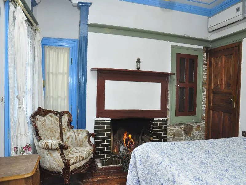 DOUBLE STANDARD Room, Kirkinca Houses, Izmir