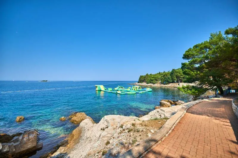 Beach, Apartments Bellevue Plava Laguna, Istria