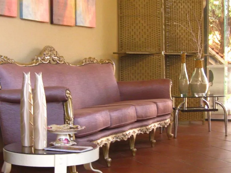 Lobby, Eden, Halkidiki