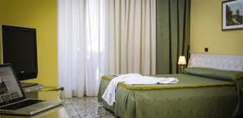 Room, Leonessa Hotel, Naples