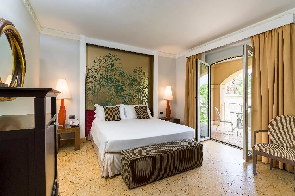 DOUBLE SINGLE USE SUPERIOR Room, Romano Palace, Catania