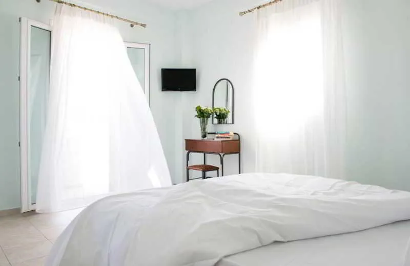 Room, Moonlight Apartments, Santorini