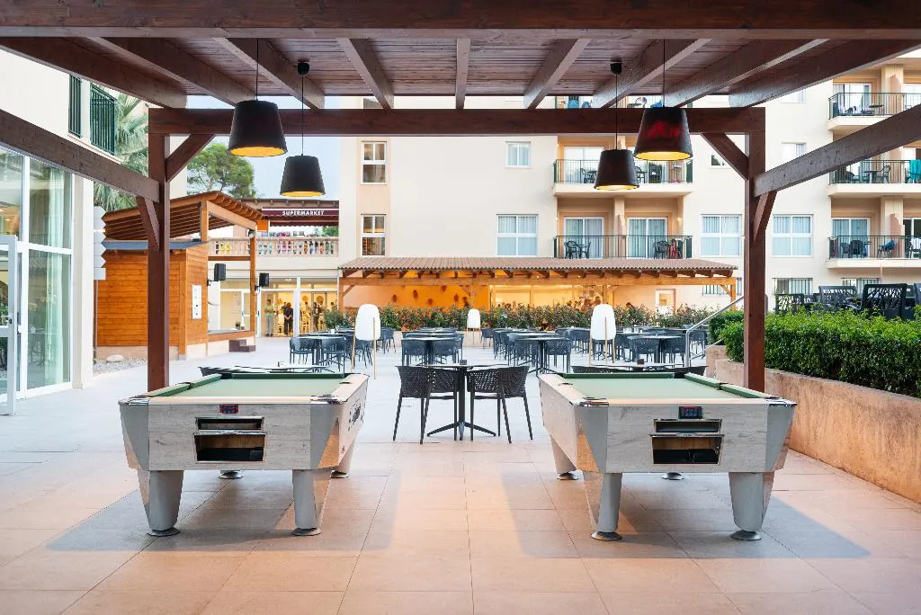 Sports and Entertainment, Aparthotel Can Picafort Palace, Majorca