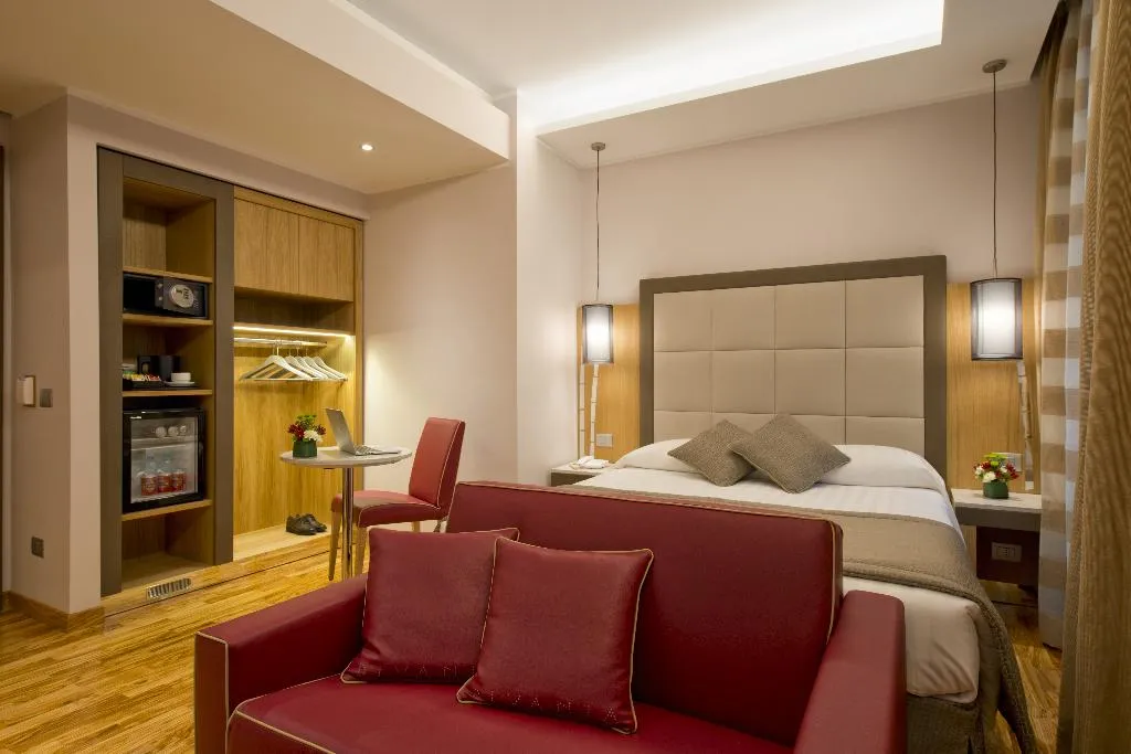 DOUBLE DELUXE Room, Giolli Nazionale, Rome