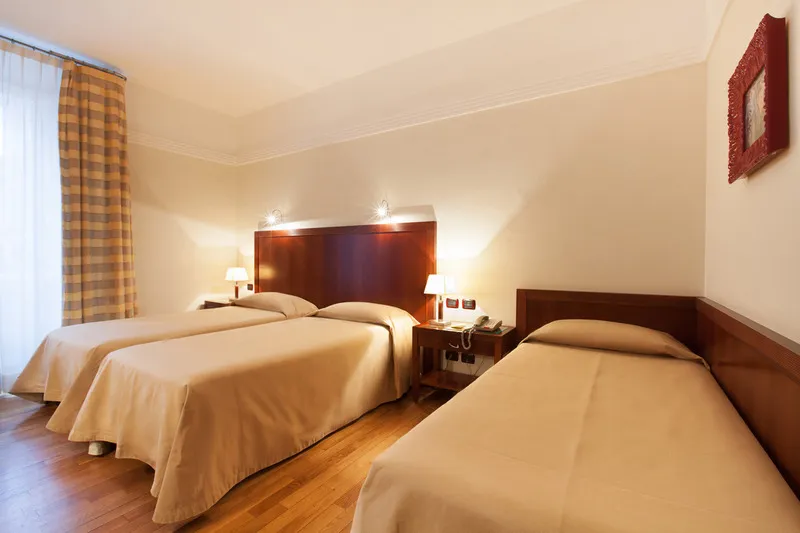 TRIPLE STANDARD Room, Genova, Rome