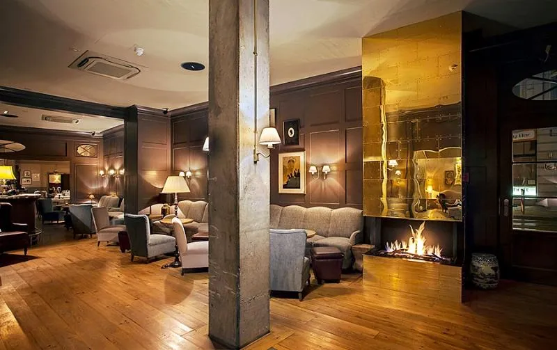Bar, monbijou hotel, Berlin