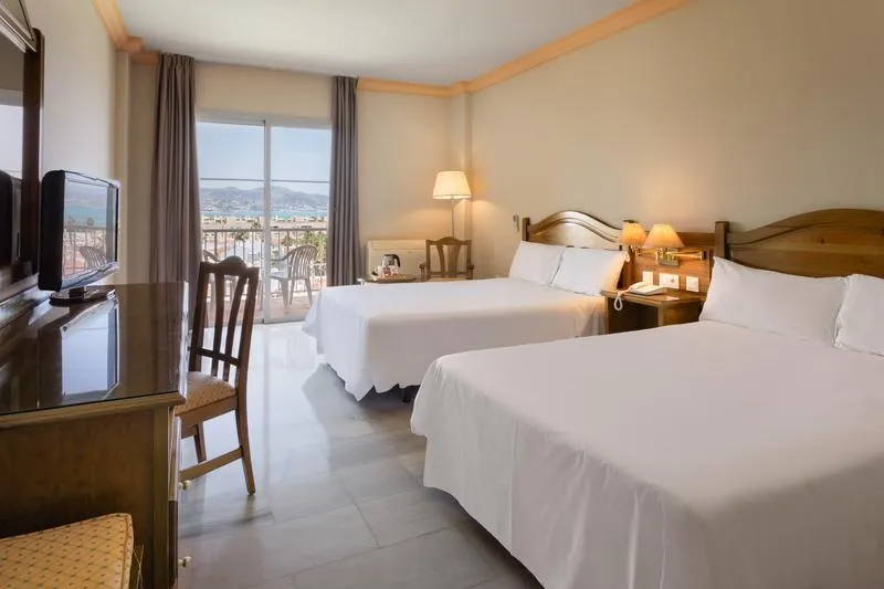 FAMILY ROOM CONNECTING ROOM Room, Sol Málaga Guadalmar, Costa Del Sol