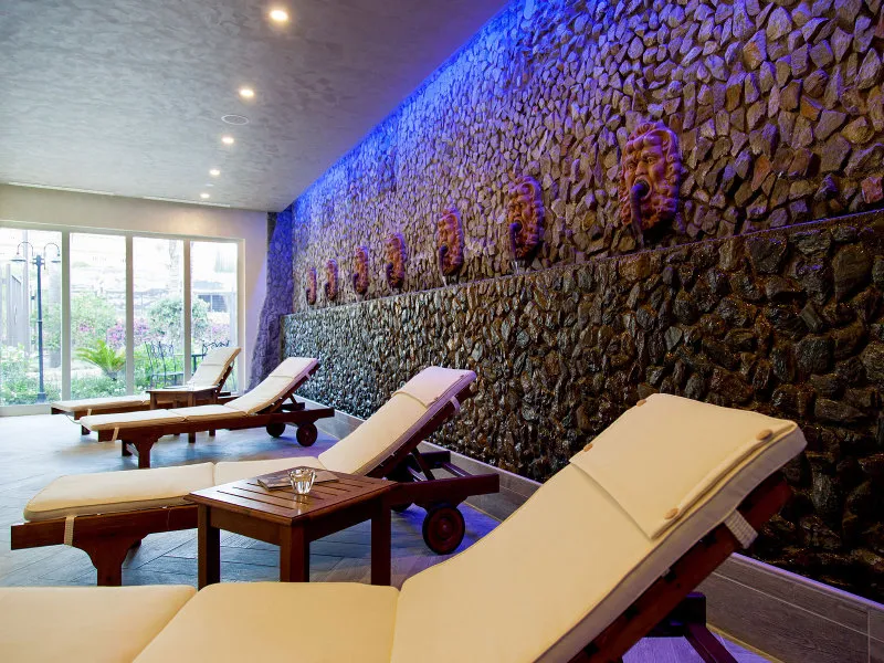 Sports and Entertainment, Diamond Naxos Taormina, Catania