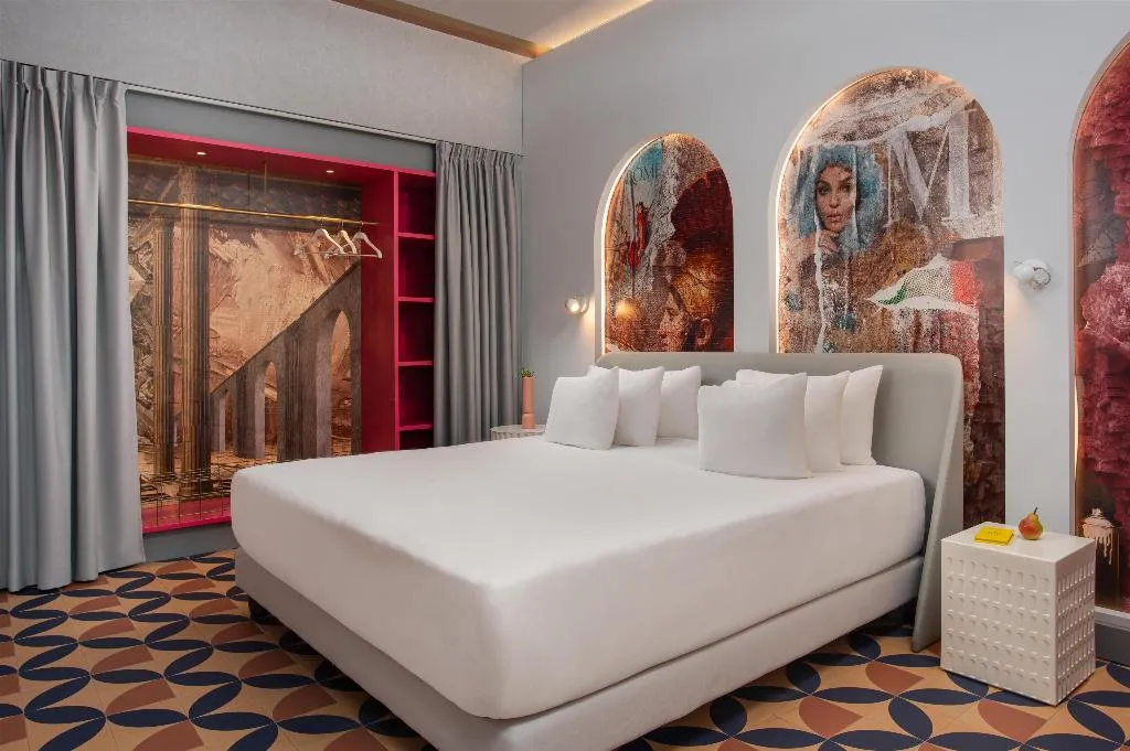 SUITE WITH VIEWS Room, nhow Roma Vittorio Veneto, Rome