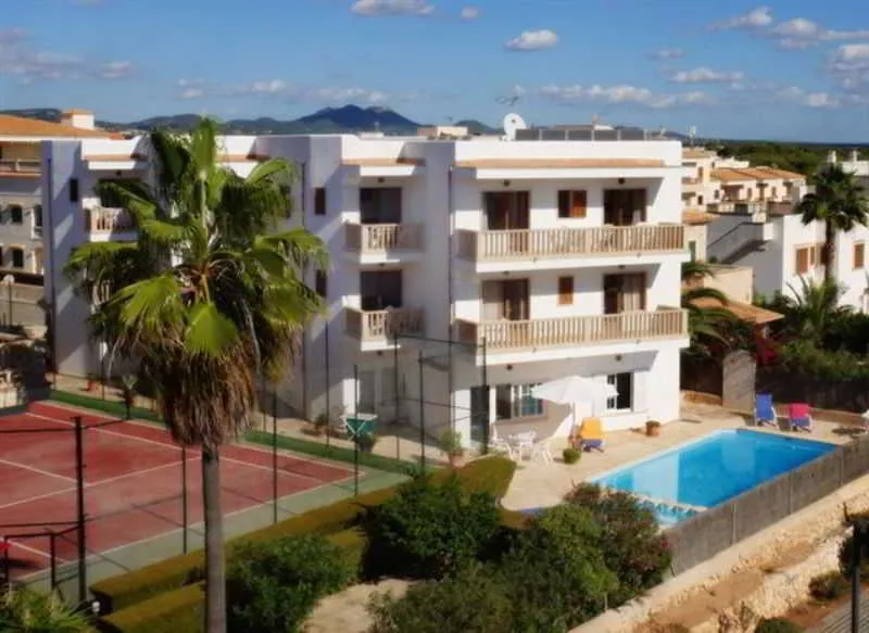 Pool, Apartamentos Salas, Majorca