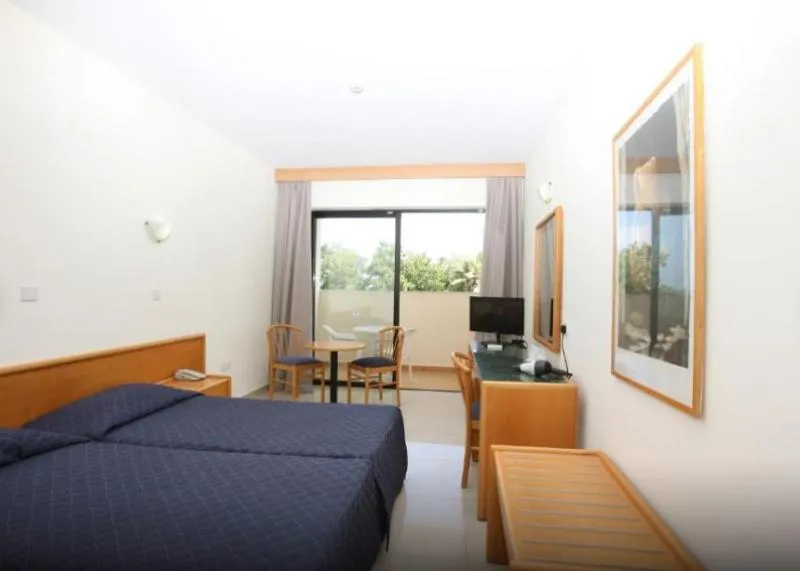 SINGLE POOL VIEW Room, Veronica, Cyprus